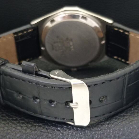 Vintage 1980 Citizen Automatic Mens Silver Watch W/daydate & Green accents - Picture 2 of 10